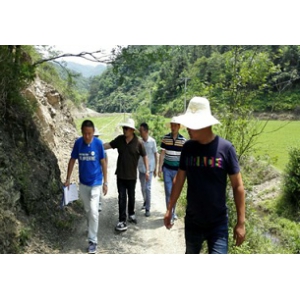 澧县自然村通水泥路项目部采取有效措施确保安全、质量、进度有序可控