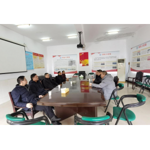 新年开工第一天，领导慰问鼓干劲